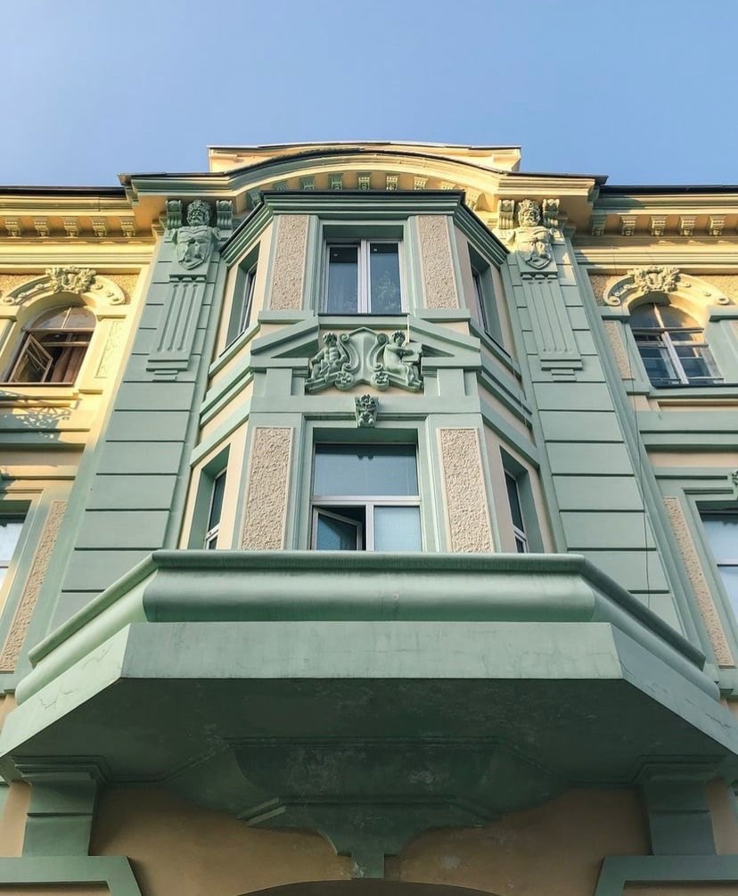 edagda15887.jpg
